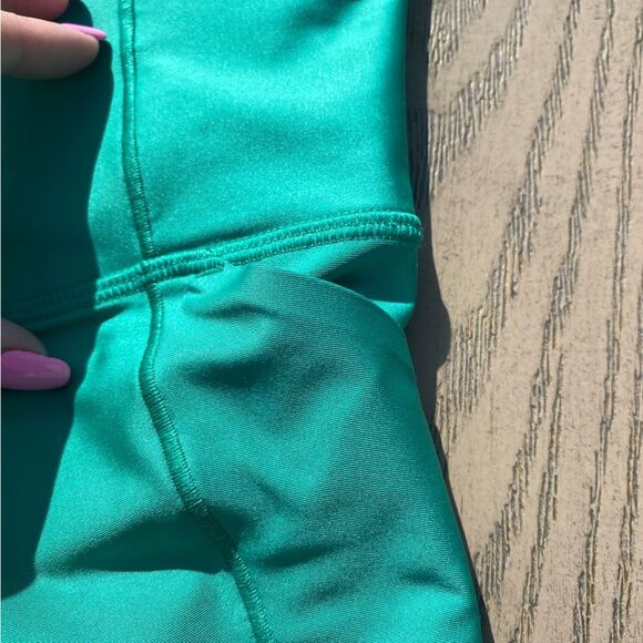 NWT All in motion medium green effortless support 6 inch bike active shorts - Picture 5 of 8